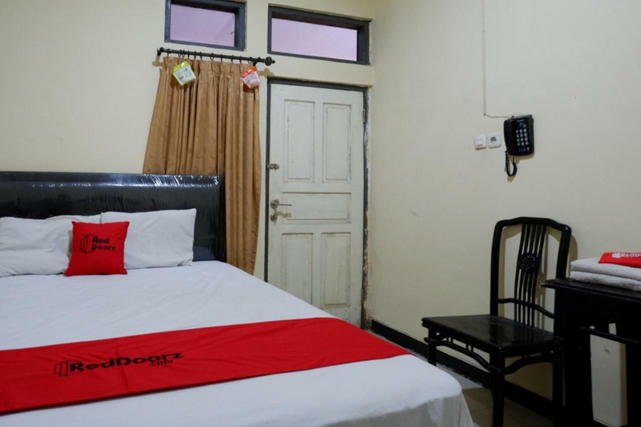 เรดดอร์ซ เนียร์ Gor วิซังเกนิ Hotel เตกัล ภายนอก รูปภาพ